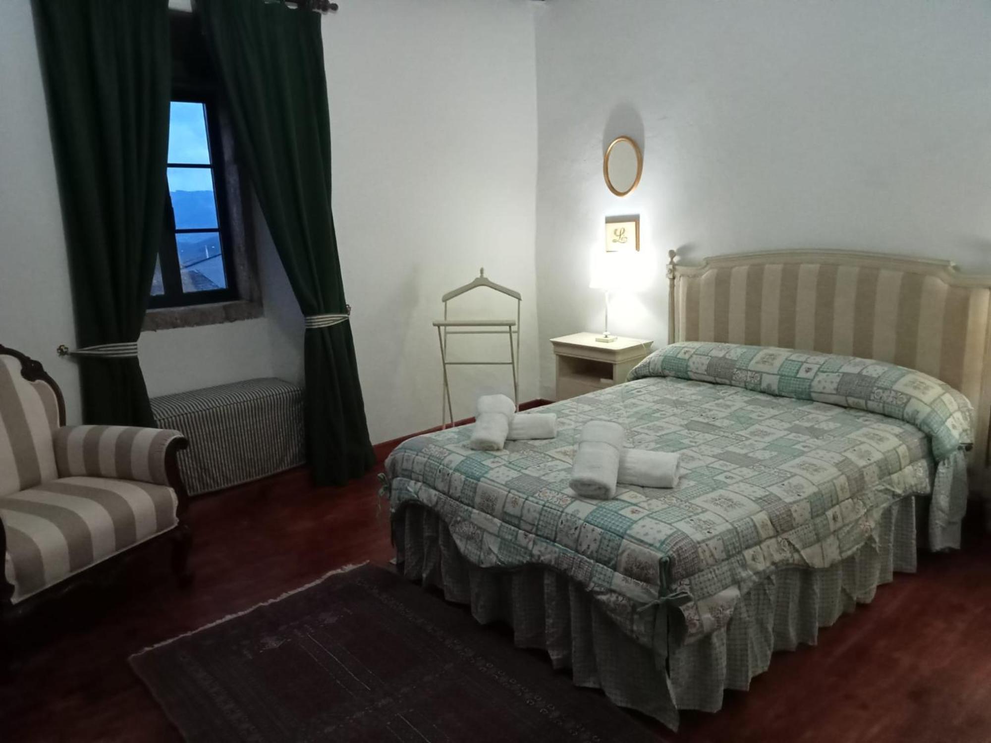 Palacio De Cantiz "Reserva De Ancares" Becerreá Eksteriør billede